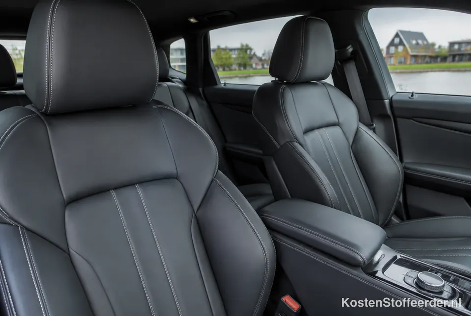 Opnieuw beklede autostoelen